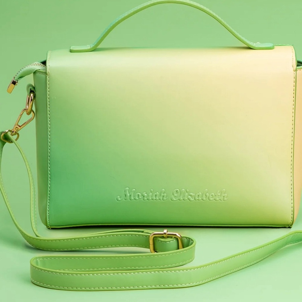Mariah Elizabeth NWT Playful Green Crossbody Bag with Cartoon Characters - Picture 7 of 11
